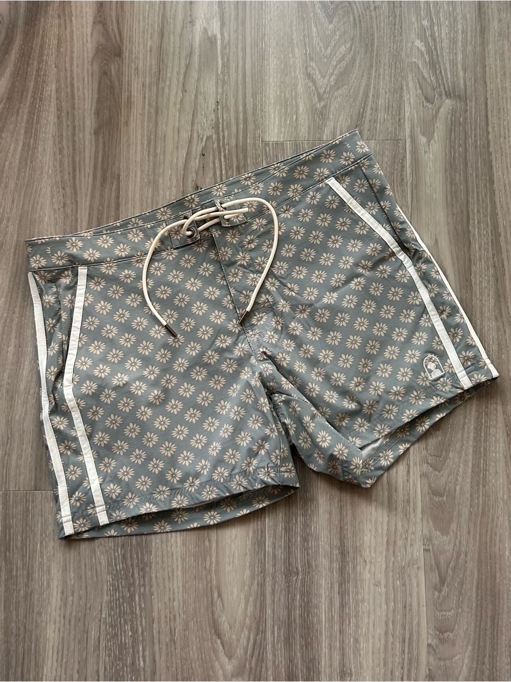 Dandy Del Mar | The Cavoli Swim Shorts in Green Floral (32" Waist)